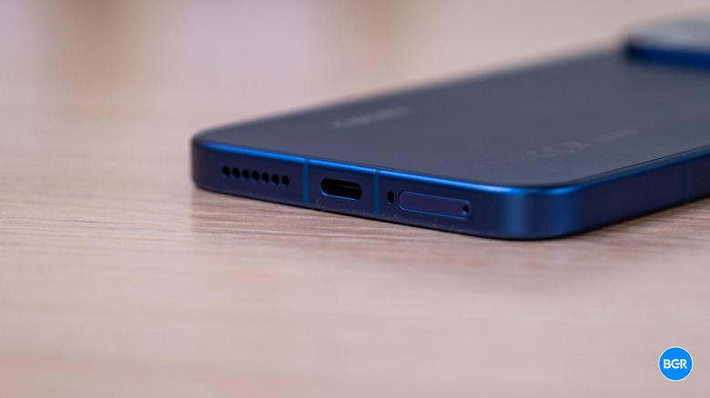 Macro shot of the USB-C charging port on the bottom edge of the Xiaomi 17T Pro.