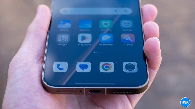 Close-up of the Xiaomi 15T Pro high-brightness AMOLED display.