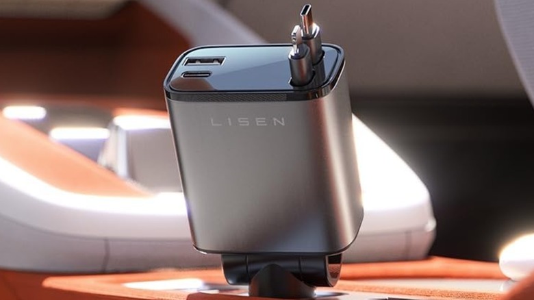 The Lisen Retractable car charger plugged into a car's power outlet with neat cables.